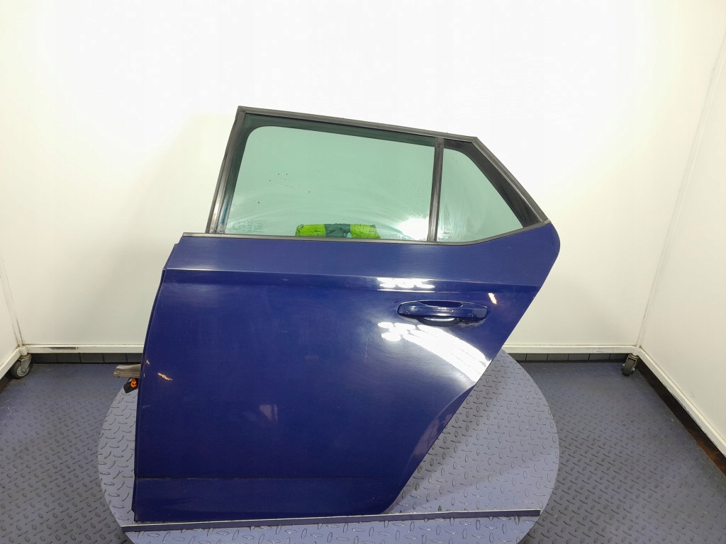 фото №1, Skoda fabia iii nj hb 5d дверь задняя задние левая lf5a