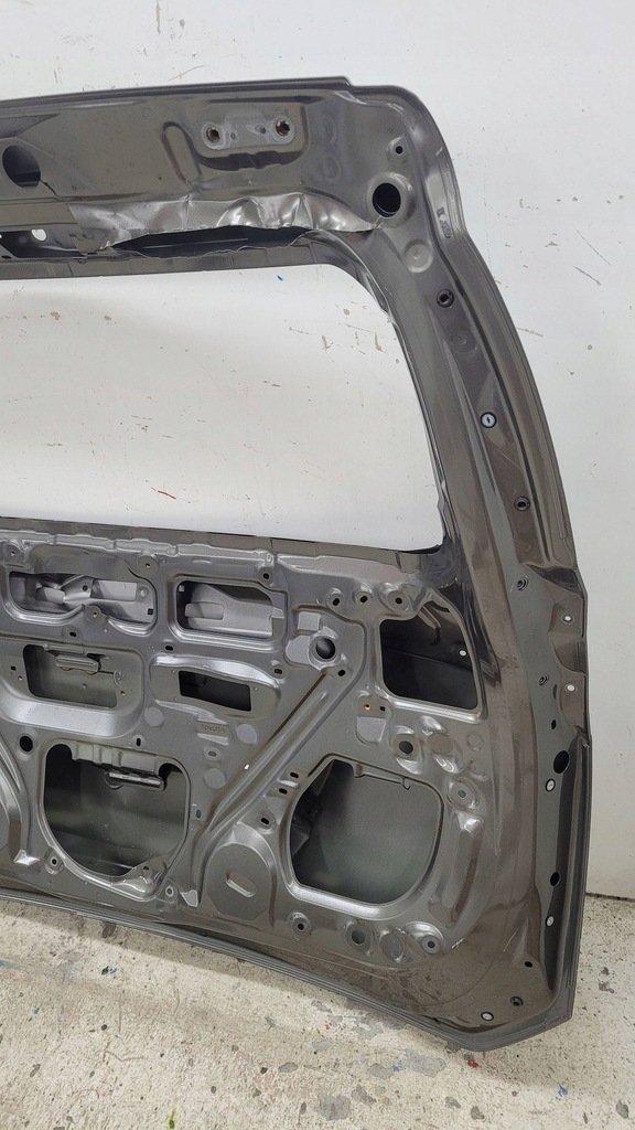 фото №14, Toyota rav4 iv 4 lift 15- крышка багажника крышка багажника задняя задняя fv