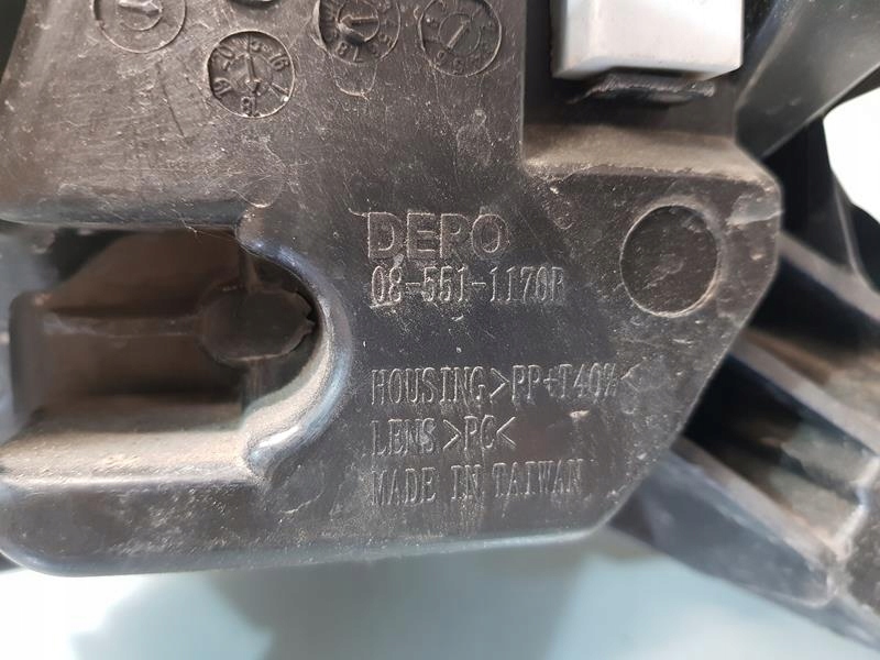 фото №5, Лампа правая передняя перед dacia sandero i