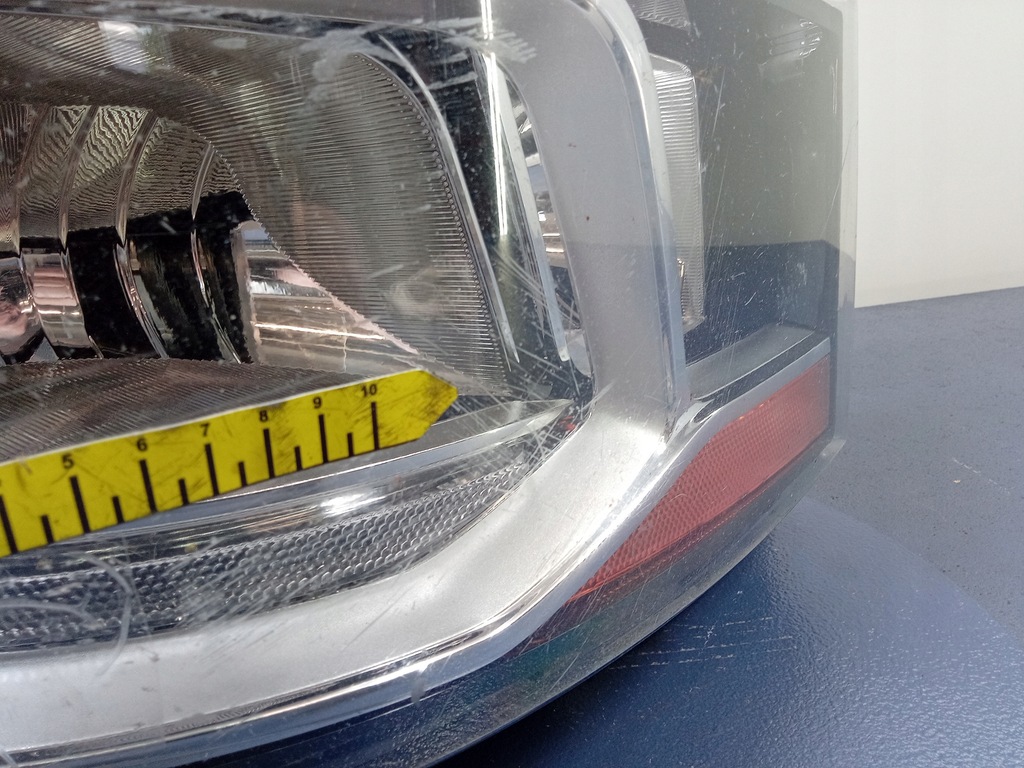 фото №13, Scania r фара правый лампа перед 2655841