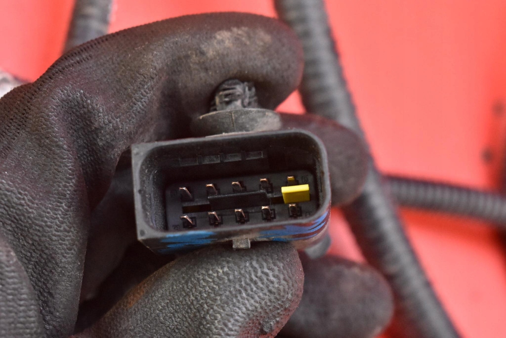 фото №5, Электропроводка жгут датчиков парковки задняя 9836167180 peugeot 2008 2 ii