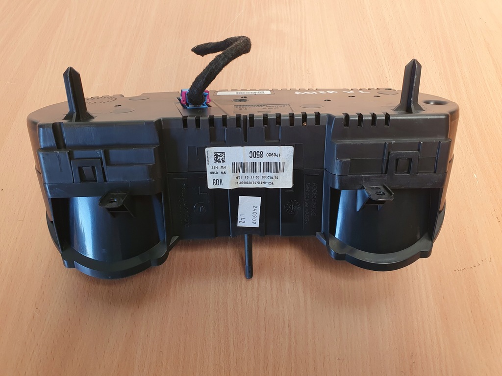 фото №13, Счетчик приборная панель дисплей 1.8 tsi автоматическая коробка передач seat altea xl 10r lift 1p0920850c