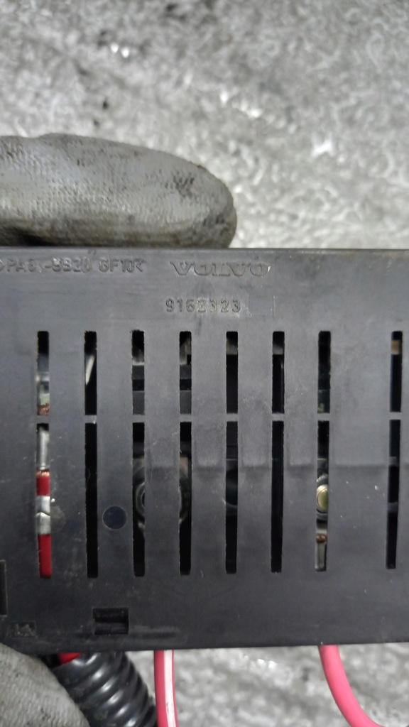 фото №5, Предохранитель главный volvo xc90 v70 ii