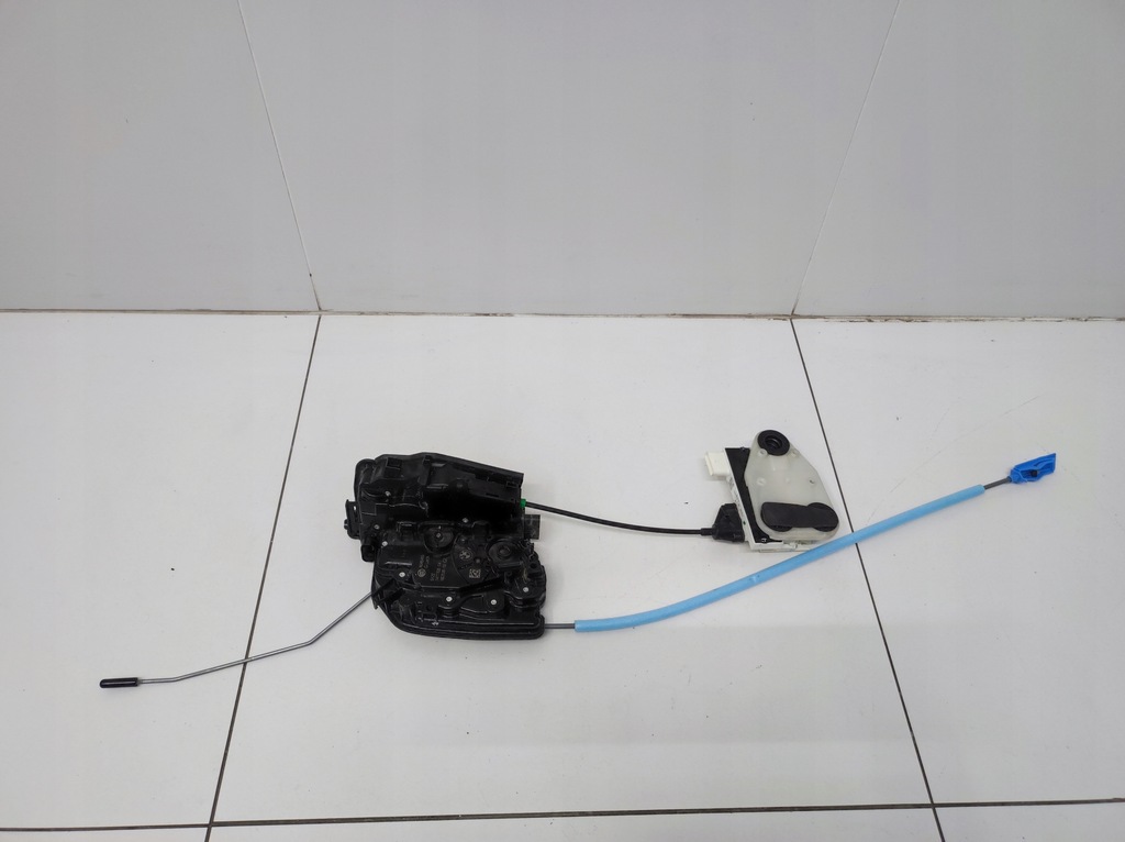 фото №4, Замок двері доводчик лівий задня bmw xm g09