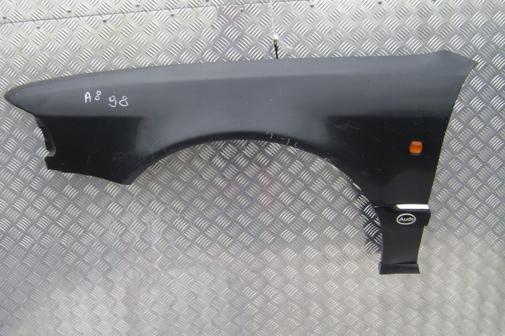 фото №1, Audi a8 d2 - крыло левый