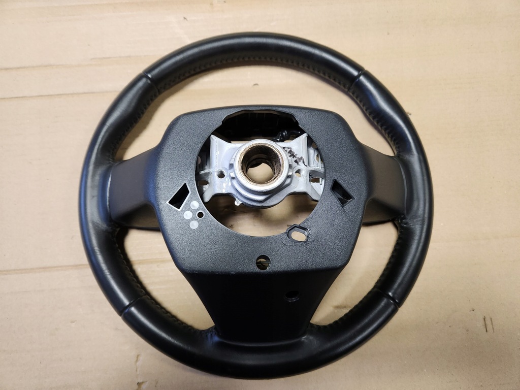 фото №7, Воздуховод toyota camry viii '17- кожа оригинал