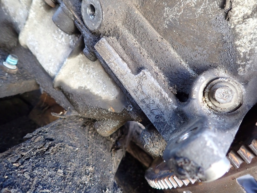 Двигун бензиновий chrysler 300m 3.5 b v6 24v egg Зі Шроту