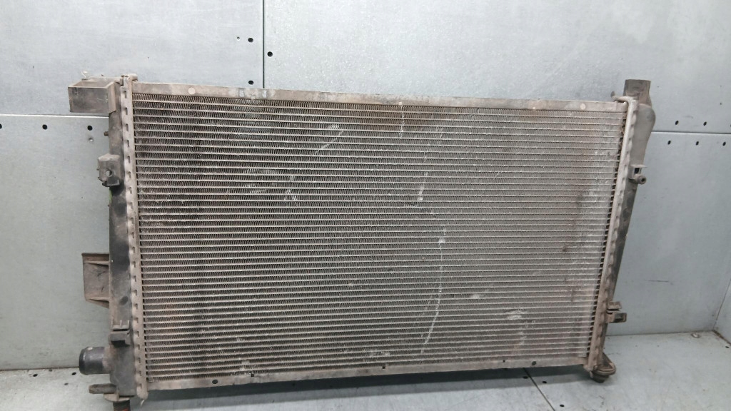 Радиатор воды mercedes benz a-klasa w 168 1.7cdi 97-01r 1685001702 Недорого