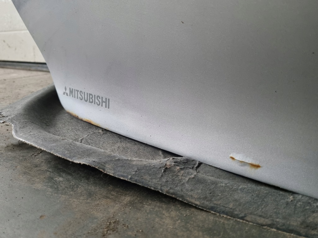 фото №8, Крышка багажника багажника mitsubishi outlander i 2.0 4g63 03-06r