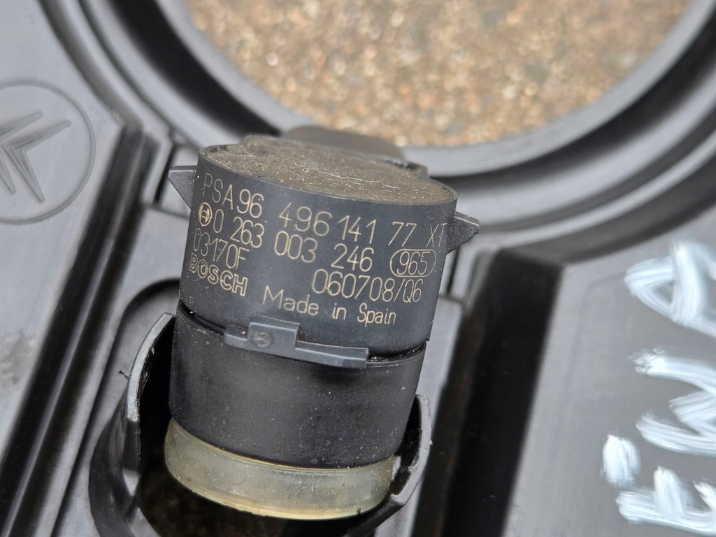 фото №9, Citroen c5 i lift решётка бампера левая+ pdc 9650281377 9649614177xt 06-2009