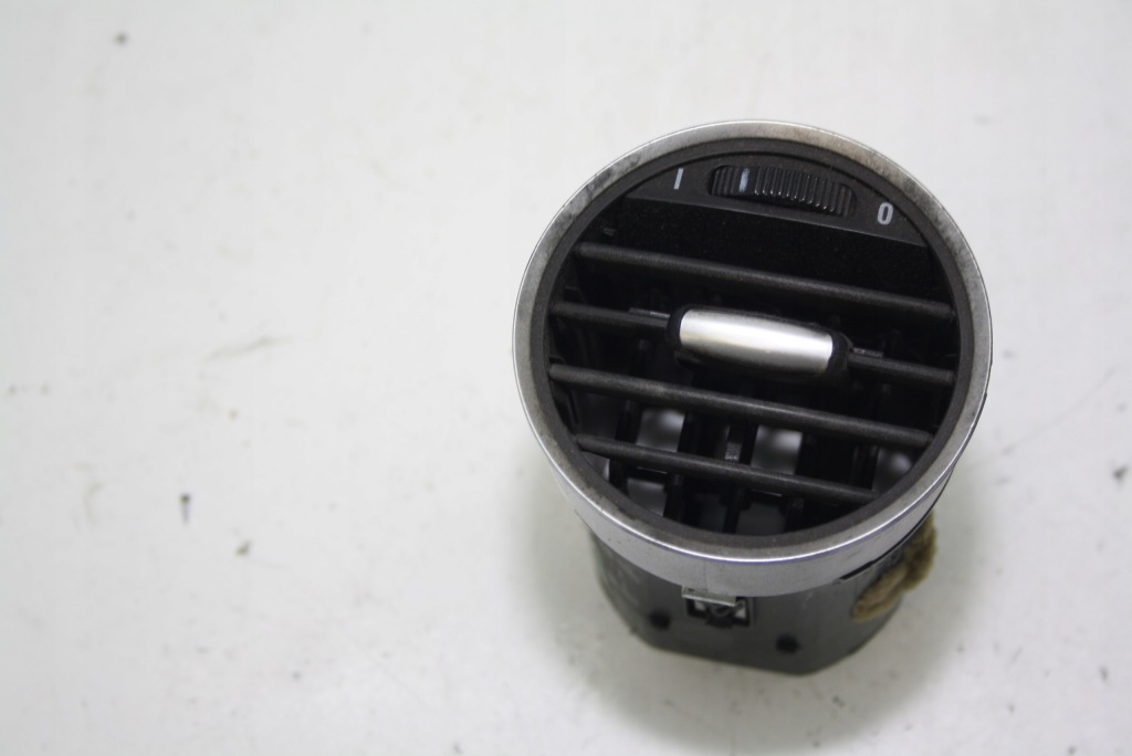 Купити Решітка вихід обдув повітря alfa romeo 159 ls 376630