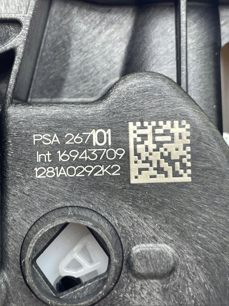 Купити Opel crossland x 2021 задній сторона права замок двері задніх psa267101