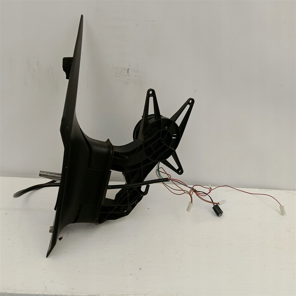 фото №1, Дзеркало ліва перед mercedes sprinter 906 6 pin a9068103093