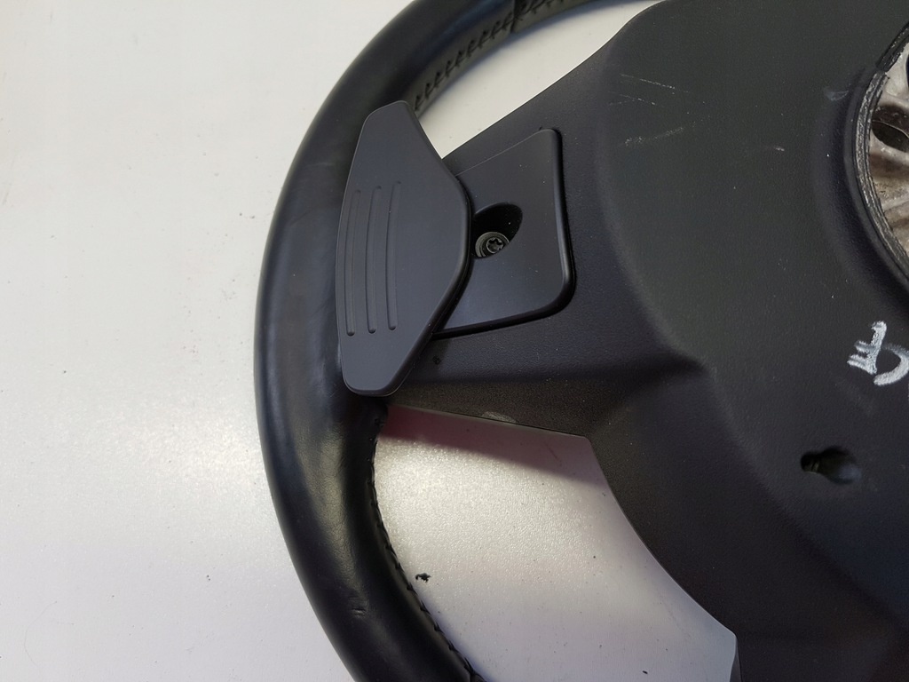 фото №15, Jaguar f-pace воздуховод кожа лепестки переключения многофункциональный