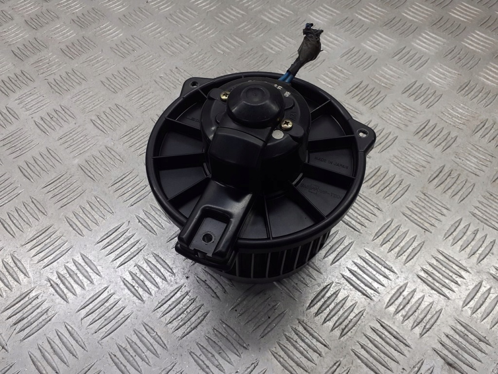фото №1, Вентилятор обдув honda jazz ii 1.2 194000-0821