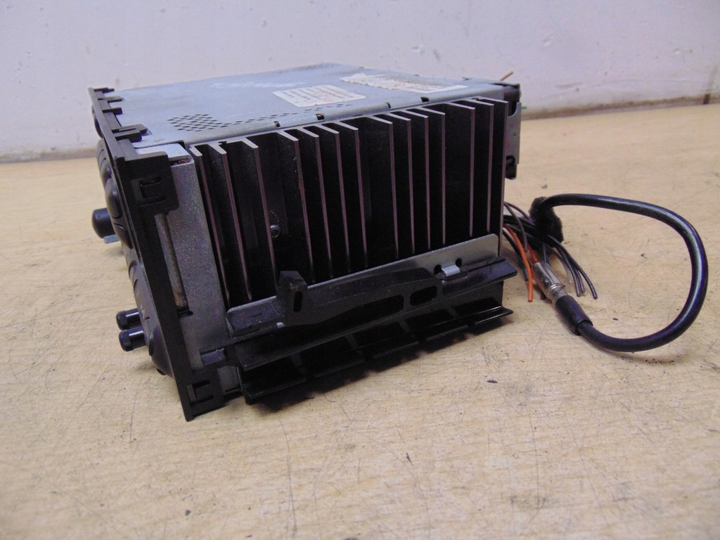 фото №8, Радио заводской chevrolet tahoe ii 1999-2002 15772979