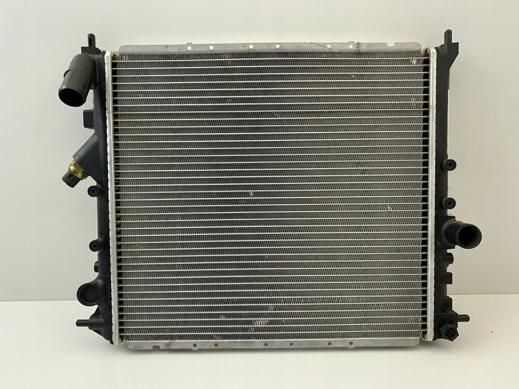 Купить Renault clio 1 радиатор воды двигателя 91-