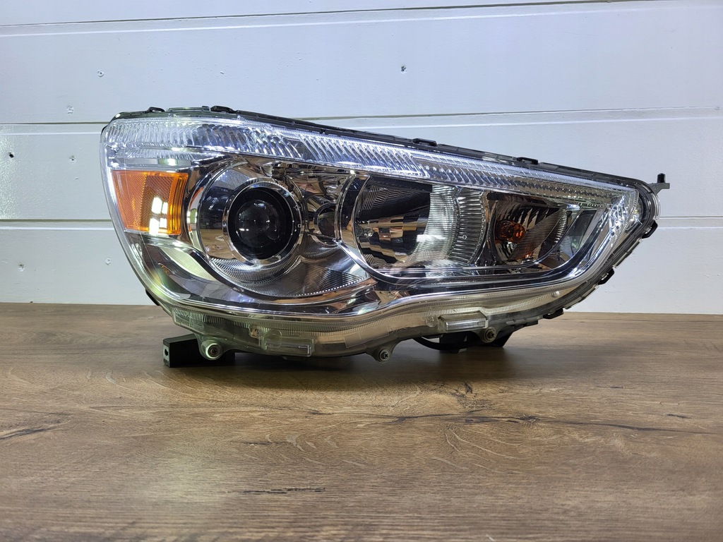 фото №1, Mistubishi asx лампа передня права звичайна