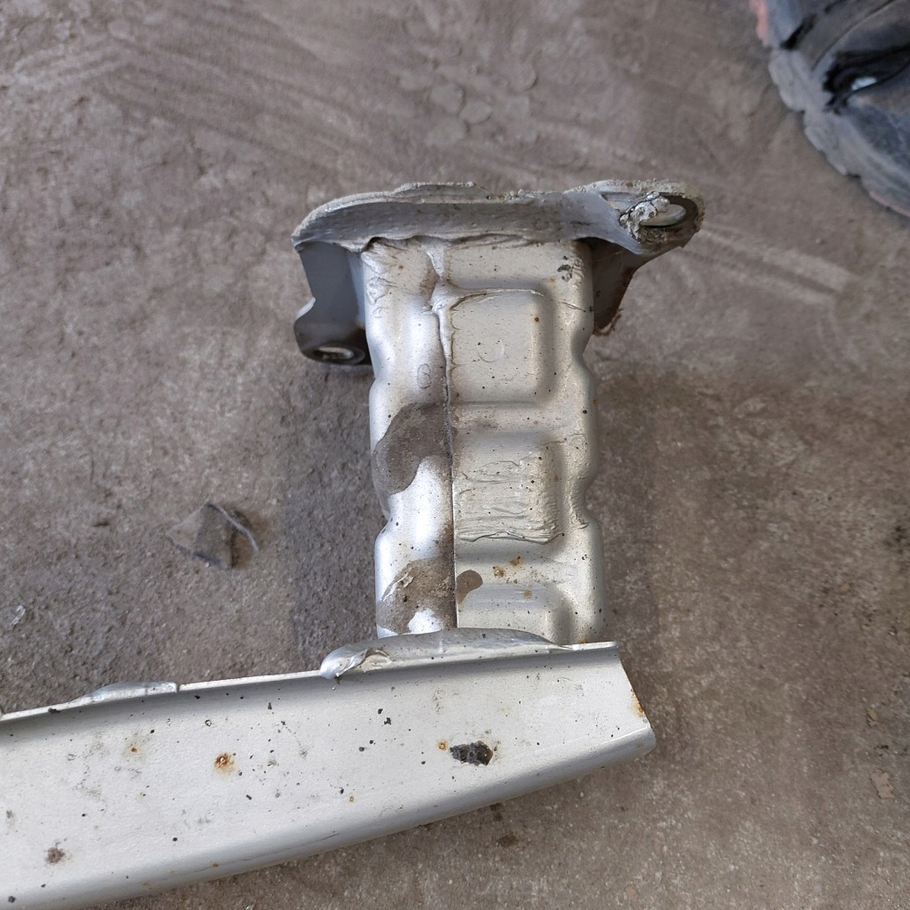 Skoda fabia 3 3 універсал підсилювач балка бампера задній 6v9807305 la7w Ціна