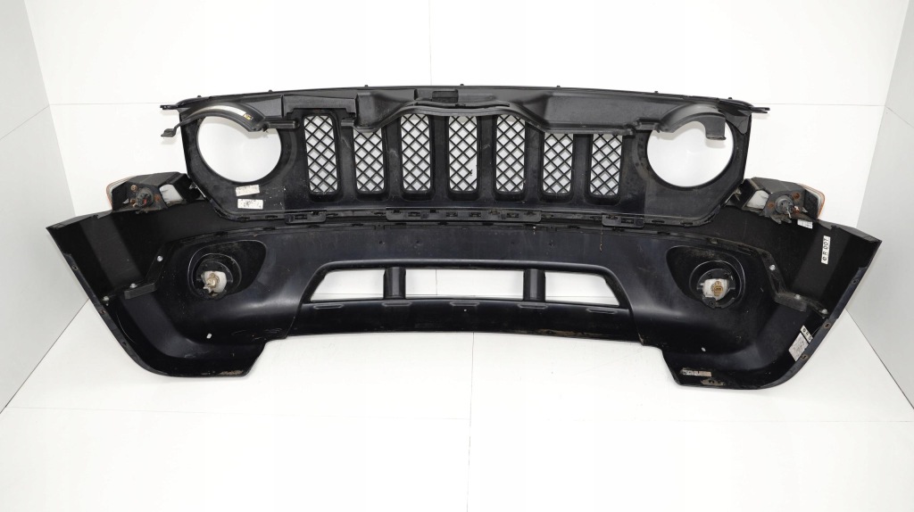 Бампер перед передній jeep patriot 06-12r Київ