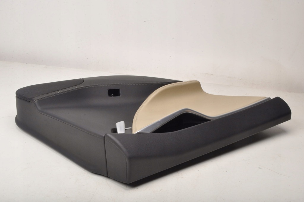 Tesla model s обшивка двері лівий задня Оригінал