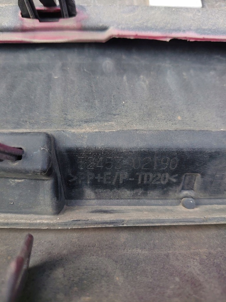 фото №10, Бампер задняя задний toyota corolla e21 kombi pdc