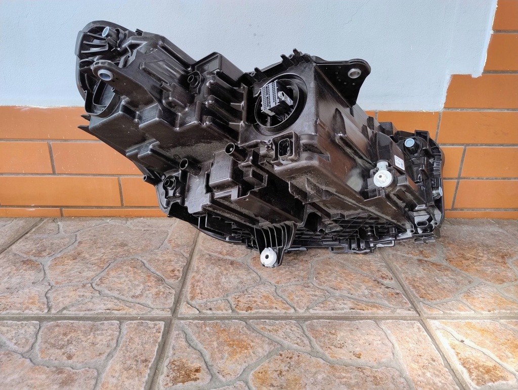 Частина фара перед сторона ліва bmw x2 u10 5a77ec7 Зі Шроту