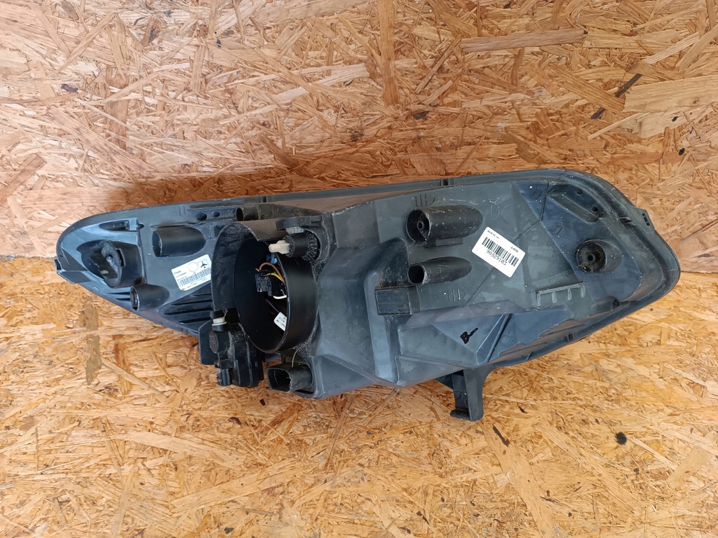 фото №15, Лампа левый перед фара eu cn1513w030bg ford ecosport ii 2012-