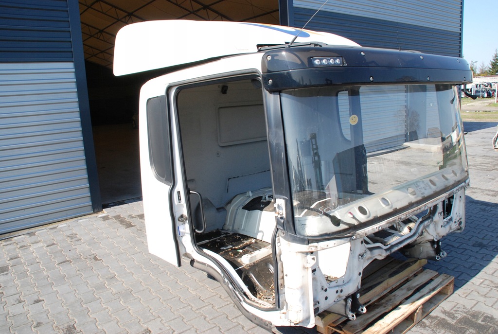 фото №11, Кабіна cp p scania r плоске дах без оснащення 11r