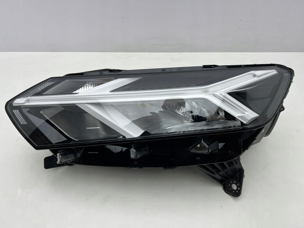 фото №1, Dacia sandero iii logan jogger lift лампа передняя левая full led 260608114r