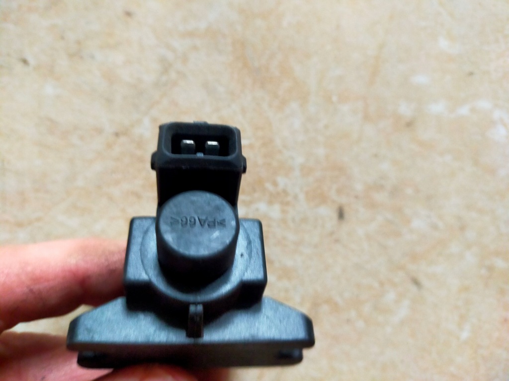 фото №3, Volvo клапан вакуумa 2.0 d3 31219977