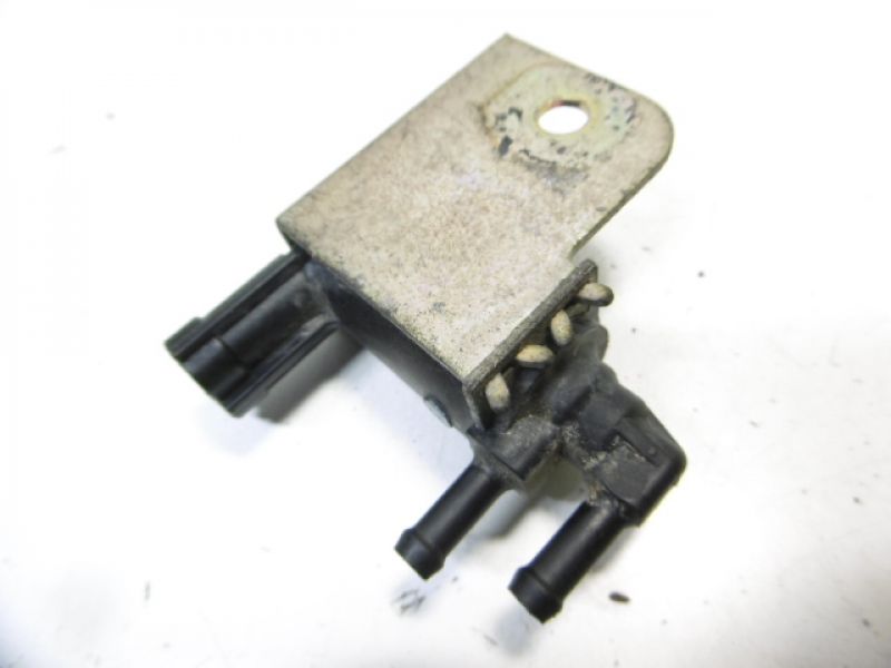 фото №8, Mazda mx5 клапан вакуумa 1,8 16v