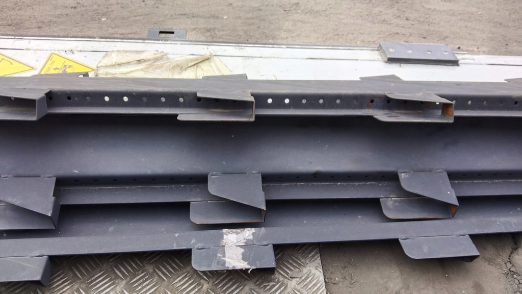 фото №1, Блок двигуна напівпричепа konica