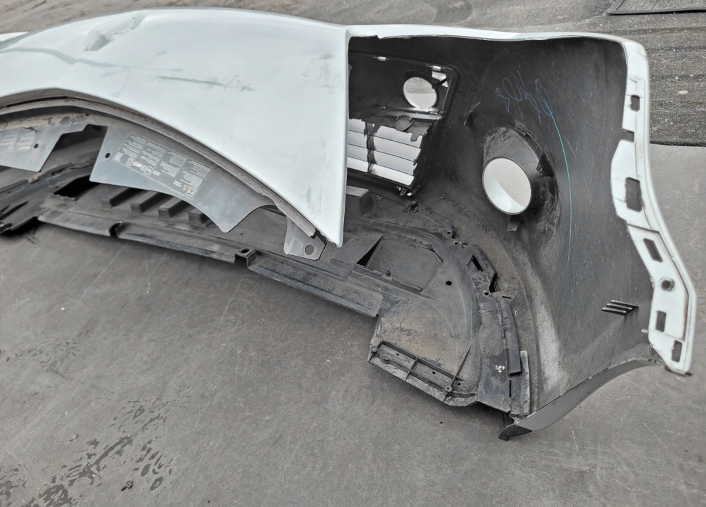 Бампер renault clio 3 - 195 przed liftem 2005-09 / lift 2009-12 Недорого