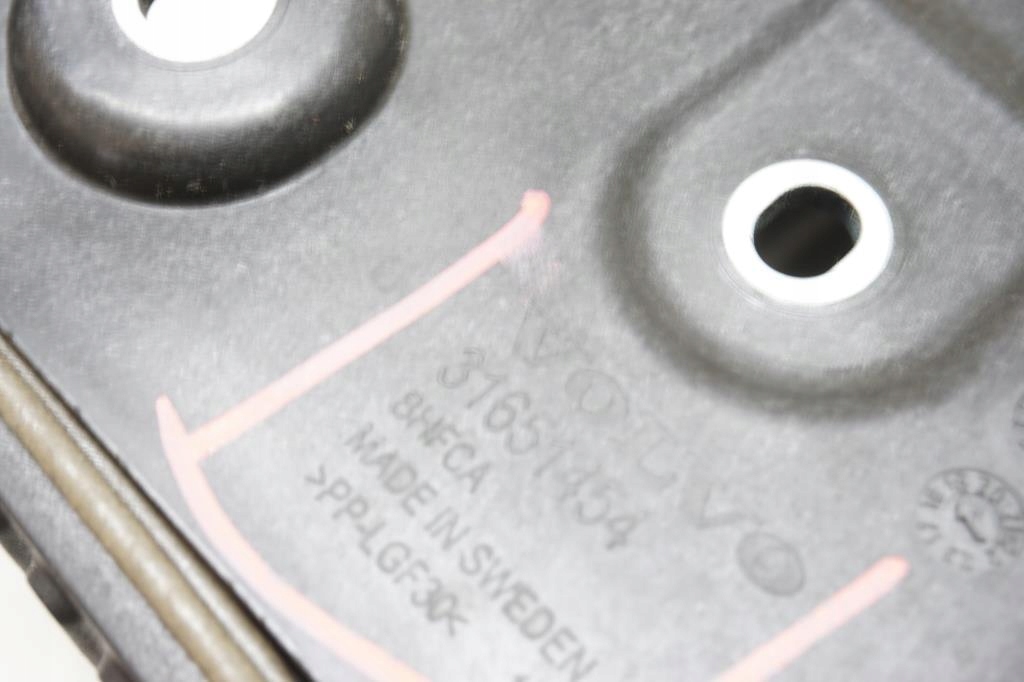 фото №7, Крышка корпус аккумулятор volvo xc60 ii t5