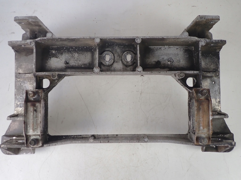 фото №7, Подрамник балка подрамник задняя chevrolet corvette c5