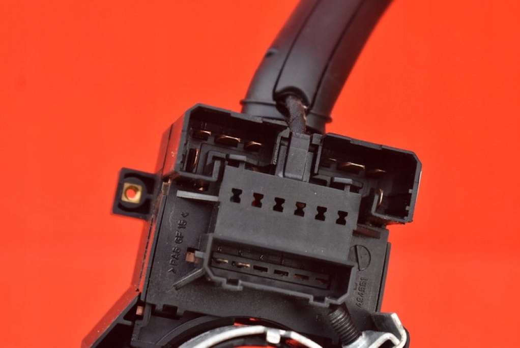 фото №10, Переключатель комбинированный подрулевой переключатель 8l0953513j vw new beetle 2 ii 2.0 8v 115 km