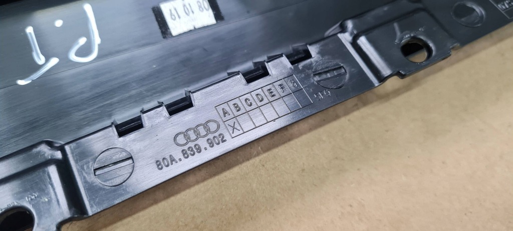 фото №11, Q5 80a sq5 молдинг стойка уплотнитель дверь правая задняя 80a839902