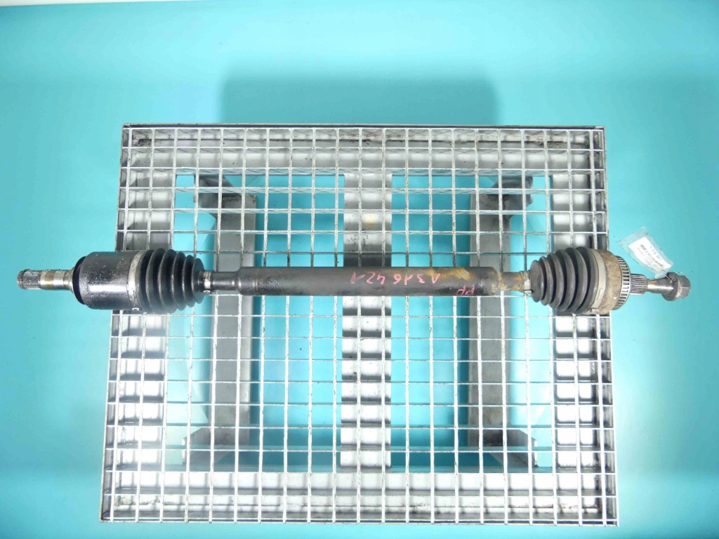 Купить Приводной вал правая перед mercedes ml w163 4.0 cdi автоматическая коробка передач