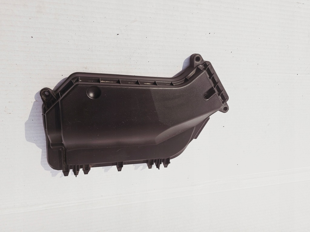 фото №1, A4 a5 захист запобіжників 8k1907613b