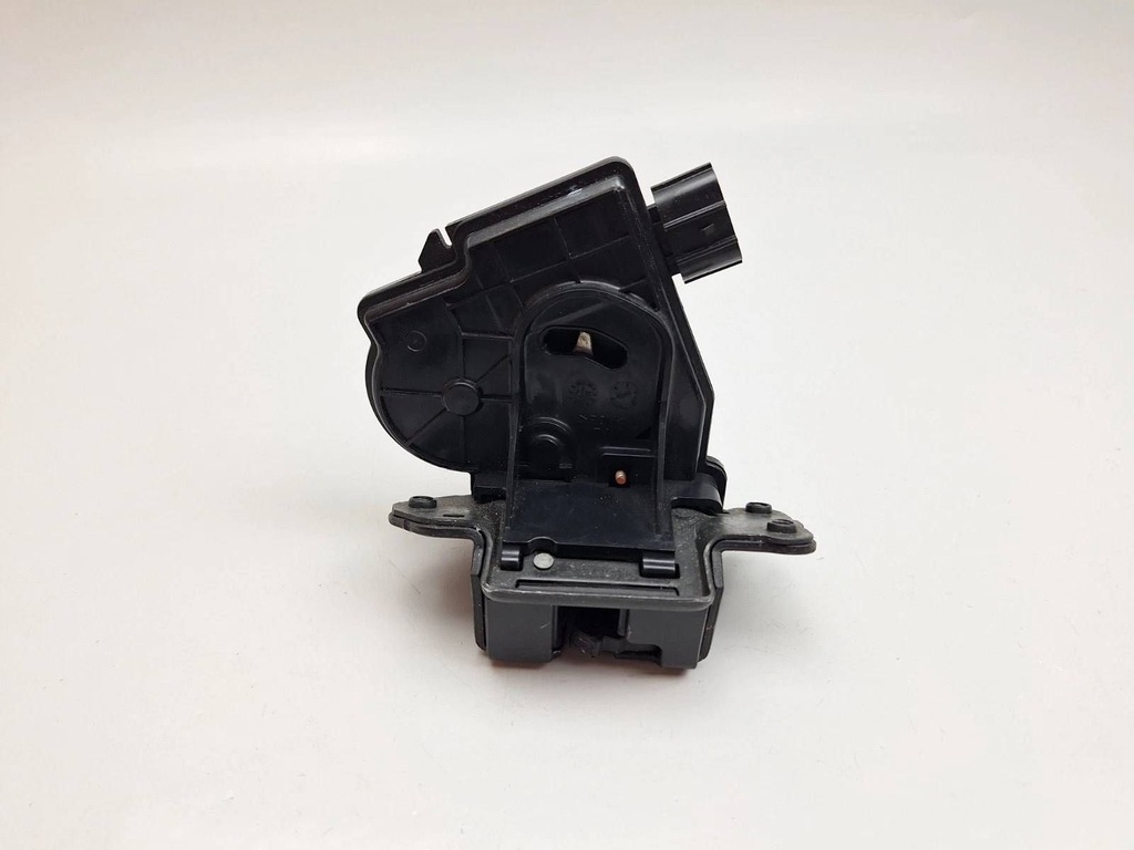 фото №5, Замок крышки pickup toyota auris 150 6935002080