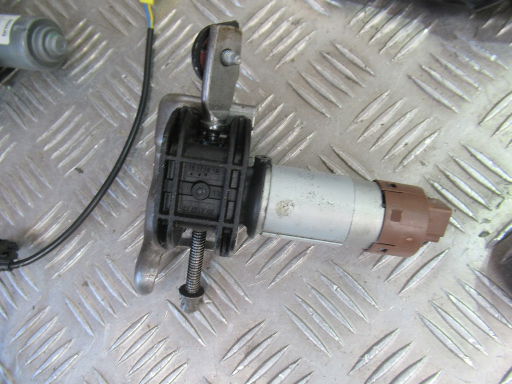 фото №10, Mercedes w213 помпа сиденье двигатели набор