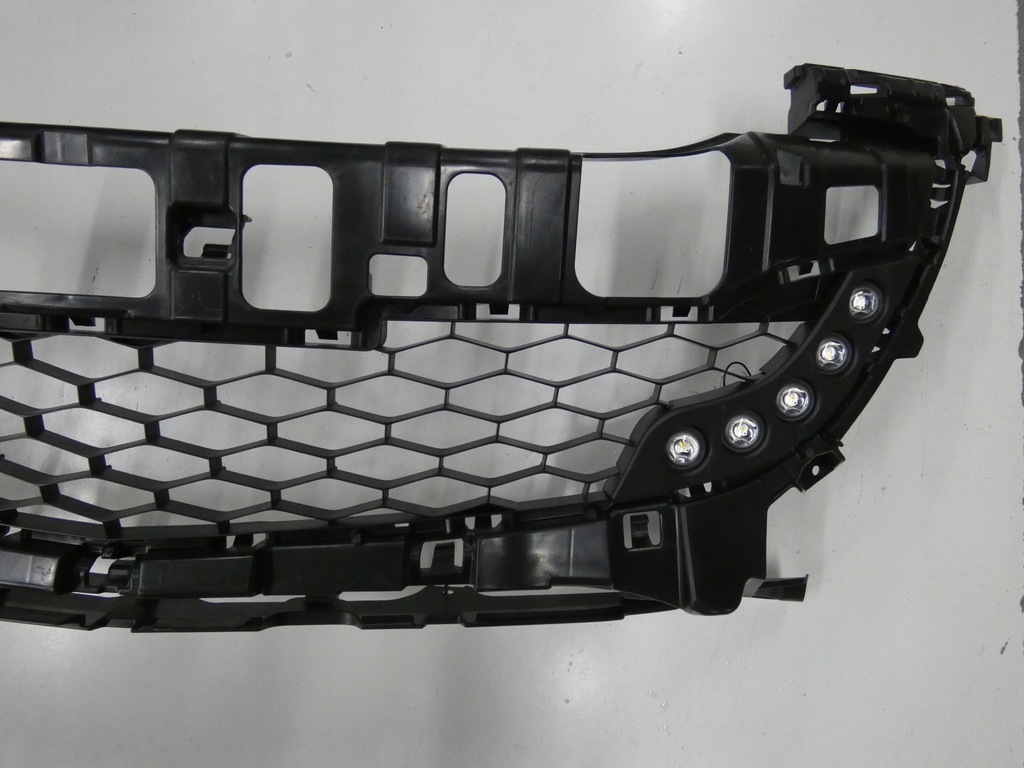 фото №4, Решётка радиатора, решётка радиатора mazda 3 mps sport led