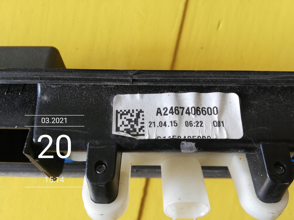 фото №5, Mercedes w246 b-klasa накладка кришки 2467406600