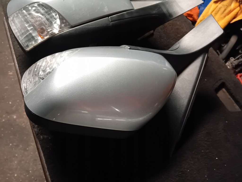 фото №14, Volvo xc70 ii 07-14 зеркало правое 12 pinów europa цвет 477-46