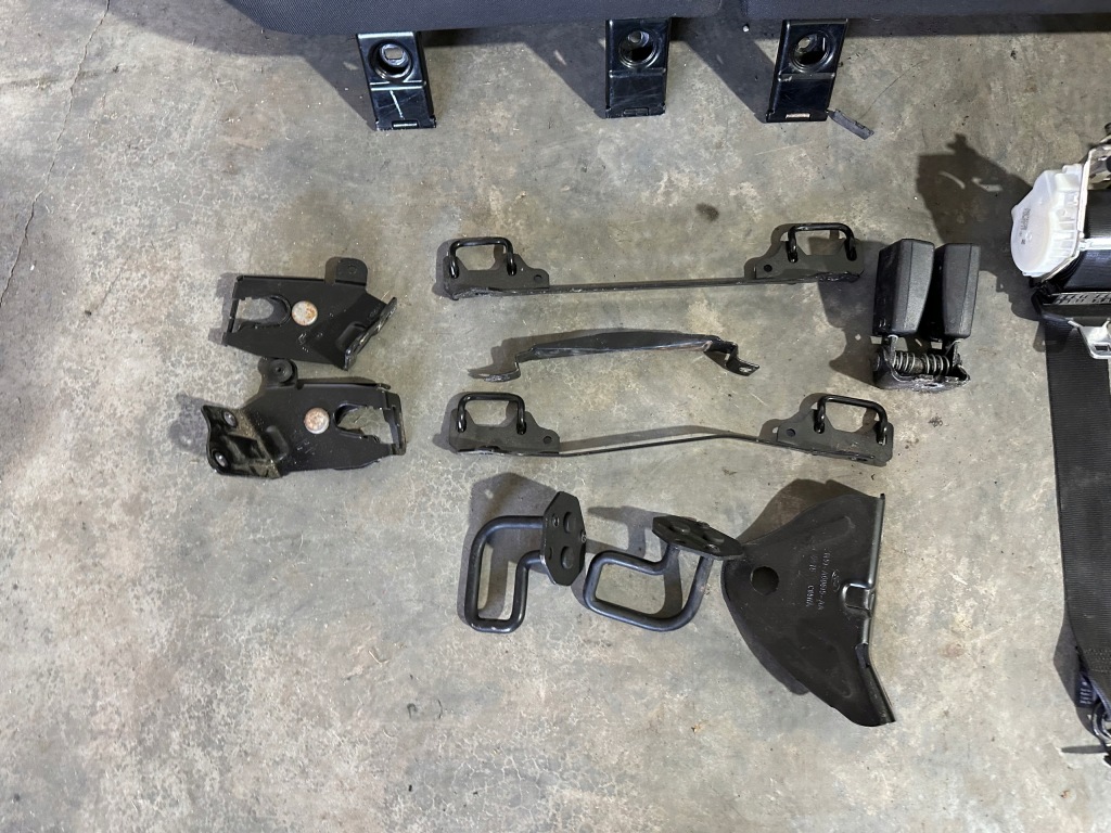 фото №2, Ford focus mk3 kombi сидіння задня ремені