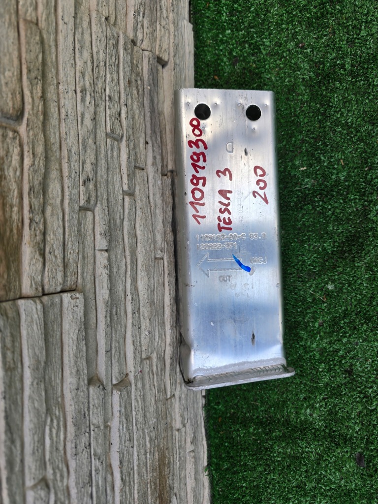 Купити Зона деформації tesla 3 110919300