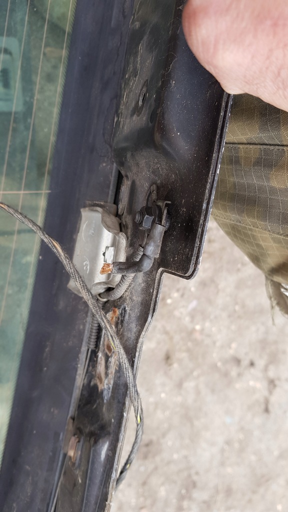 фото №10, Bmw e46 скло кришки задня