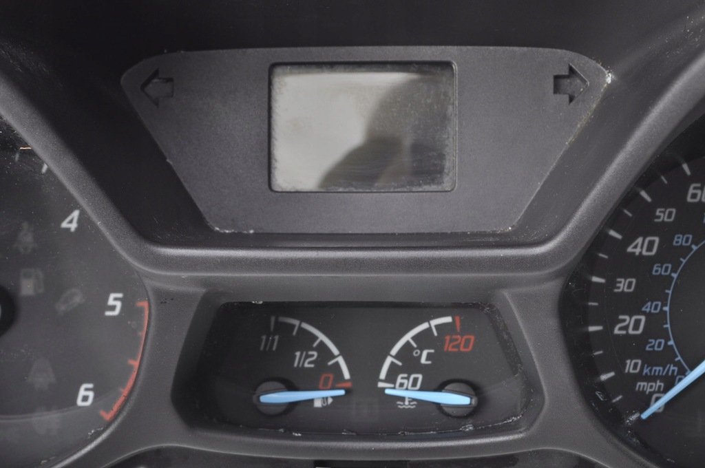 фото №7, Ford transit connect mk2 счетчик приборы anglik