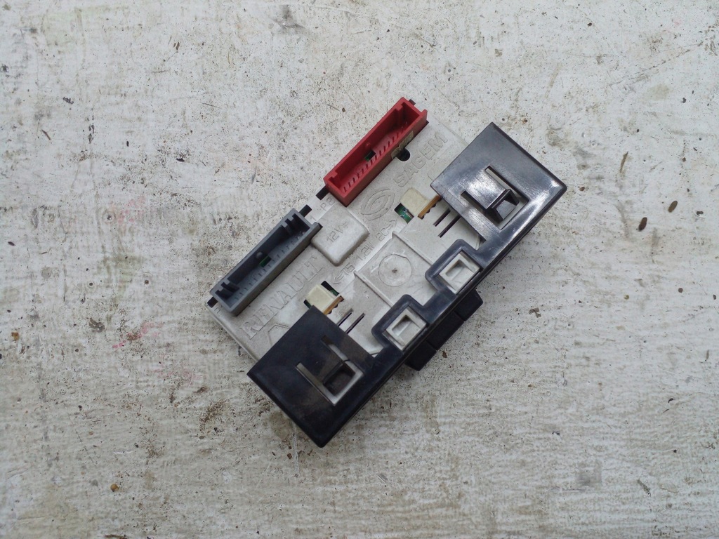 фото №2, Дисплей екран renault scenic i p8200028364a